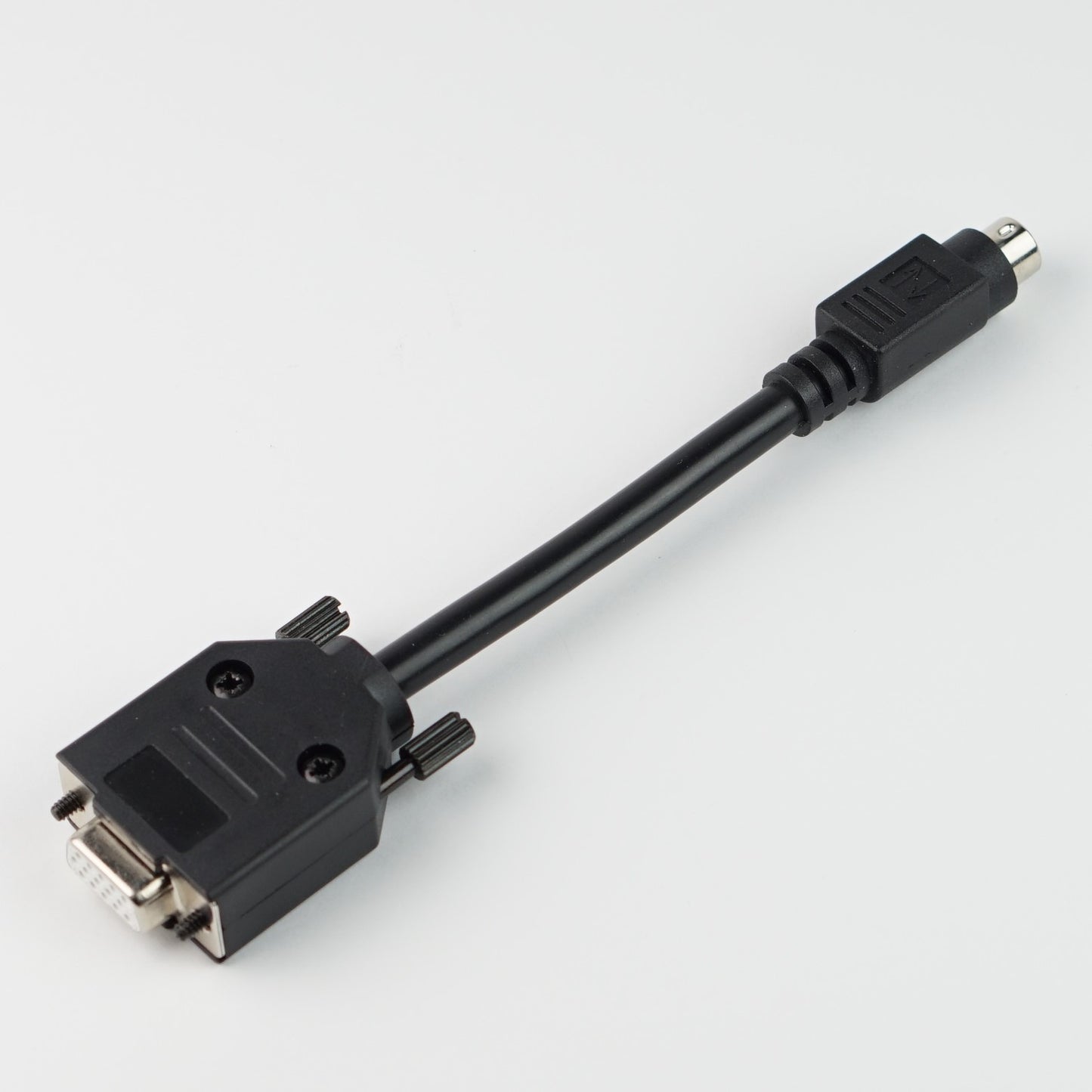 8 pin mini DIN to HD-15 Adapter